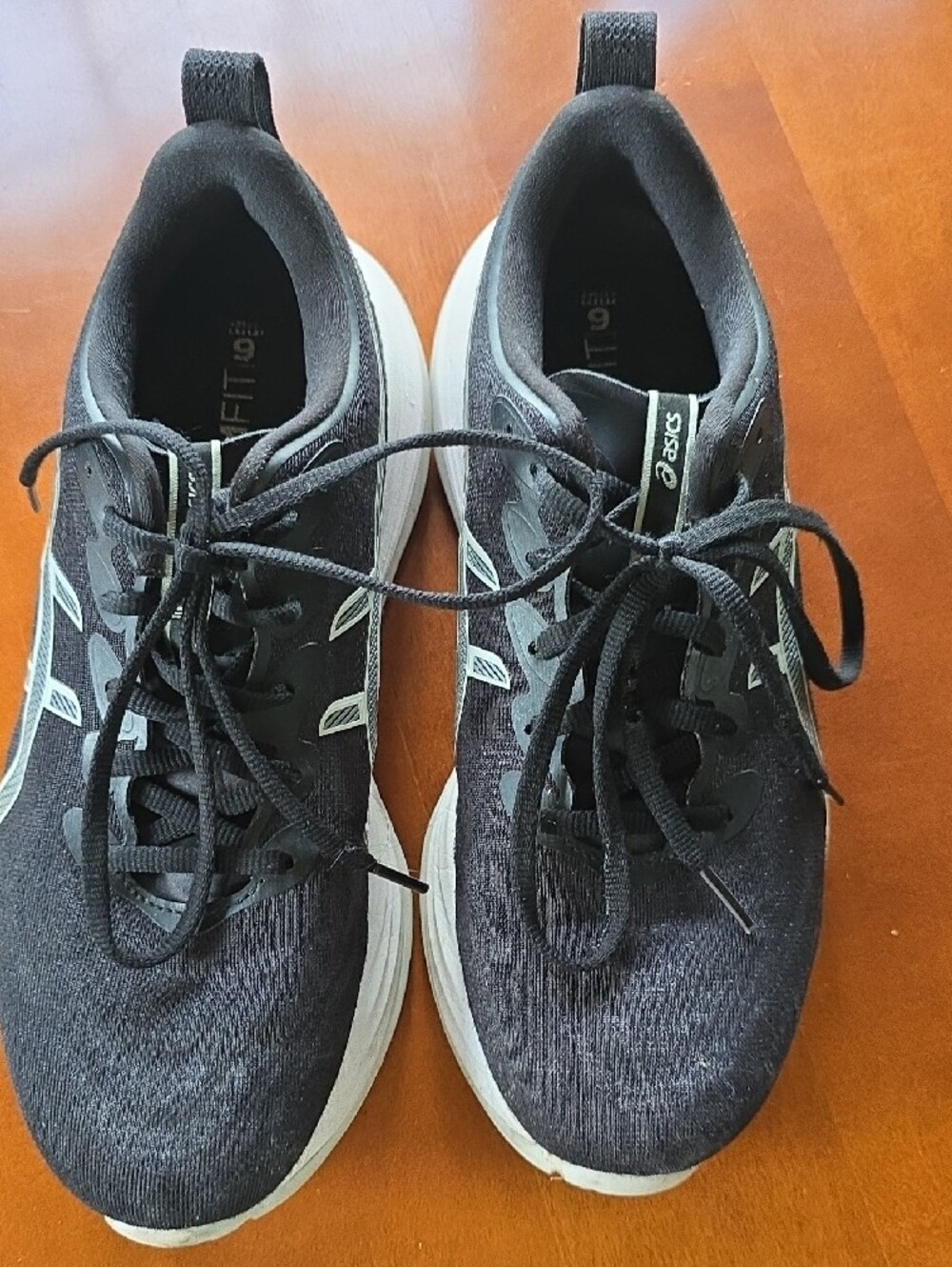 Womens Asics Gel Cumulus 27, Size 10 - Picture 2 of 7